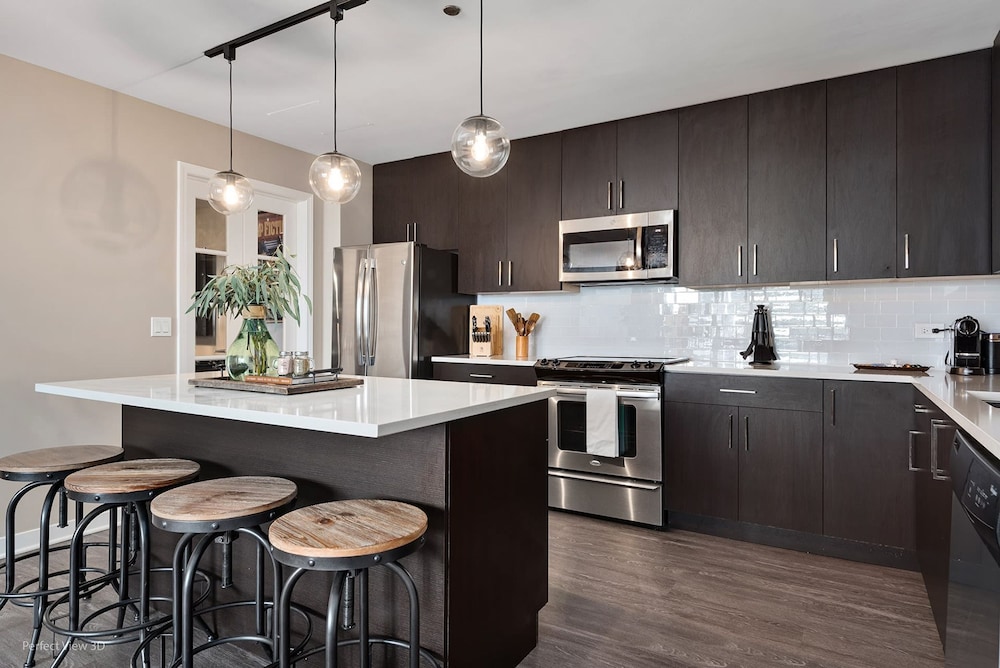 Downtown Group Ideal 2 Luxury Units Iconic Views
