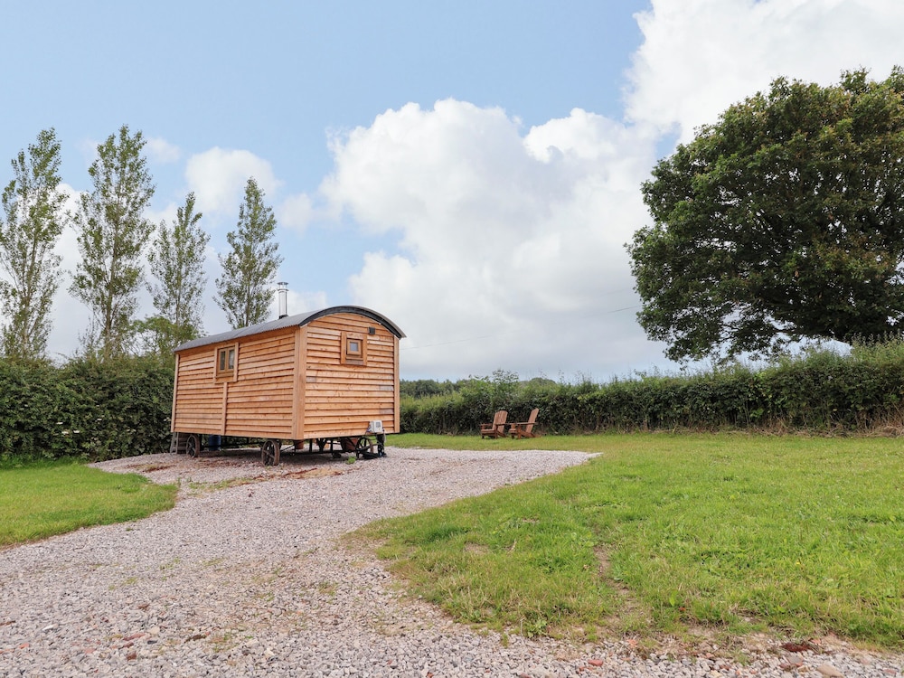 Cariad Mawr