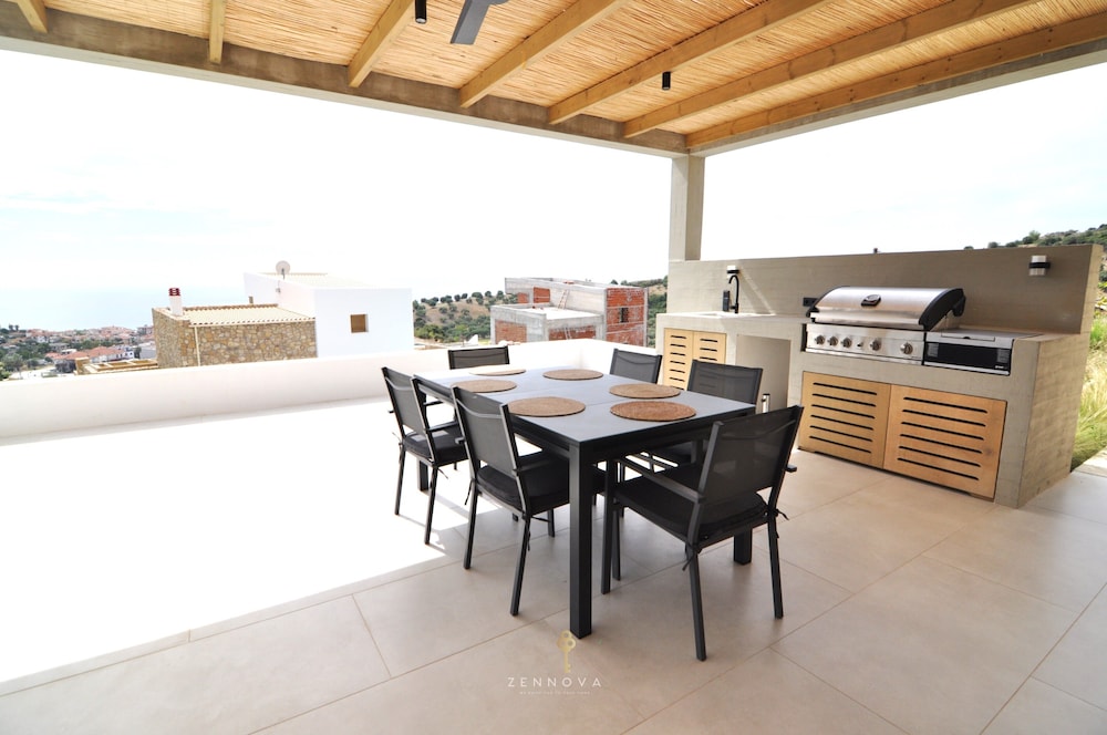 Zennova 52 Villa Cueva