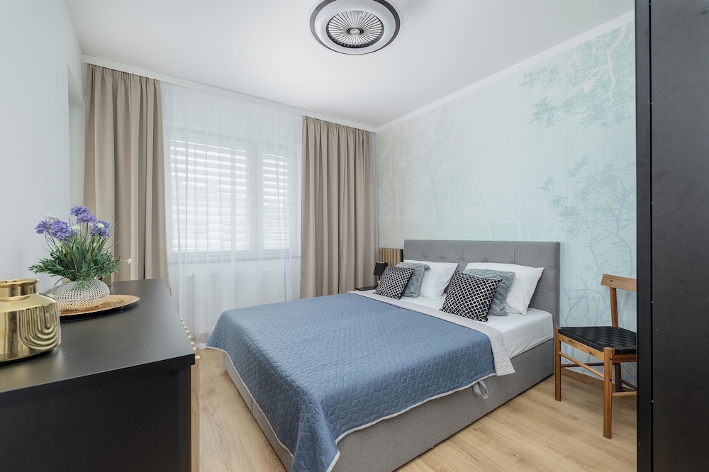 Two-level Apartment by Renters Prestige