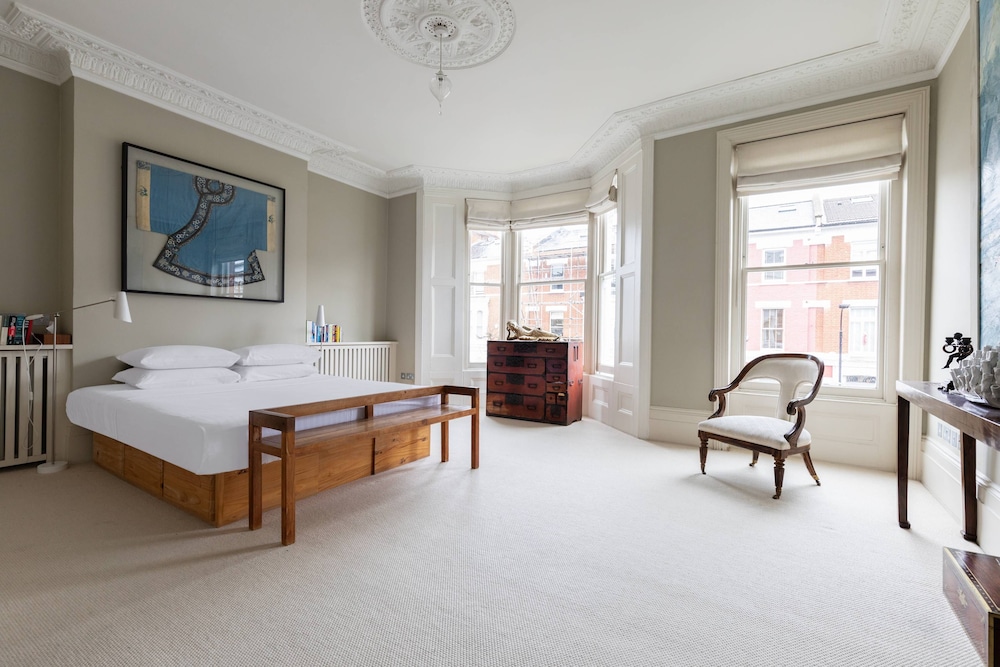 Poplar Grove II by Onefinestay