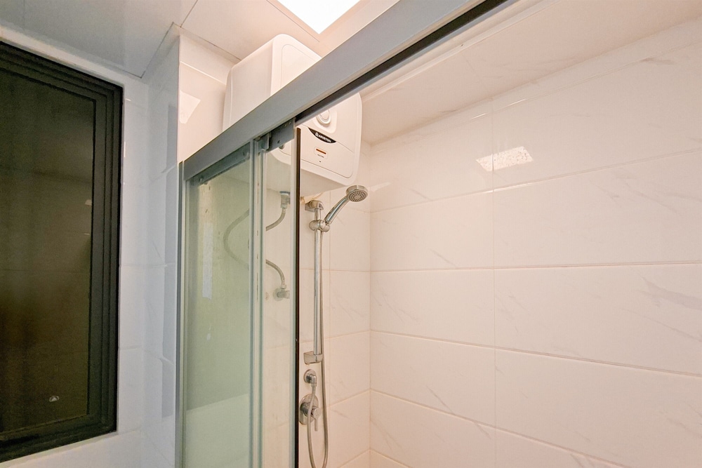 Scandinavian Urban 2Br At Sky House Bsd Apartment