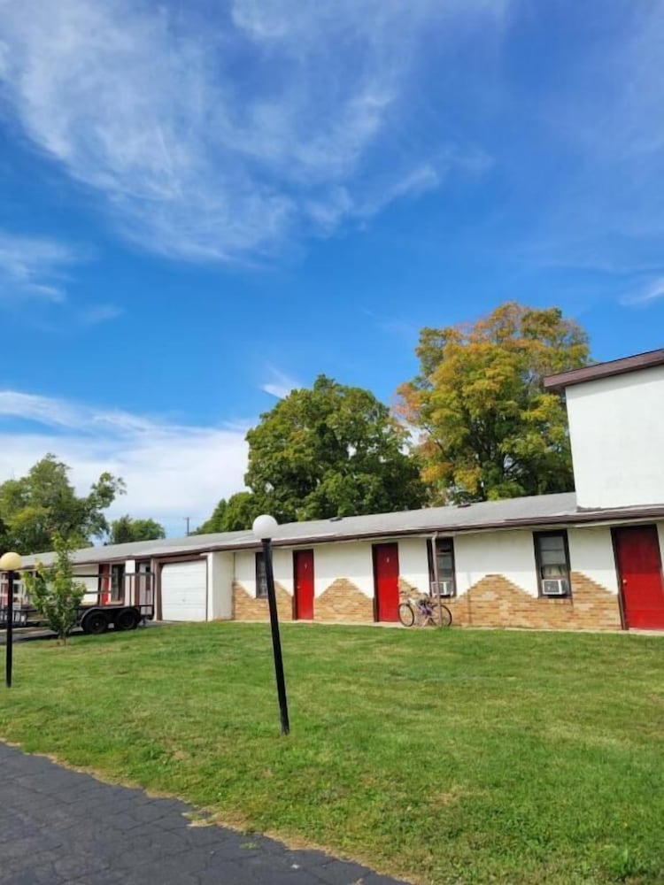 Daniel's Motel