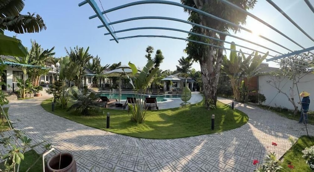 Rum Bungalow Resort Phu Quoc