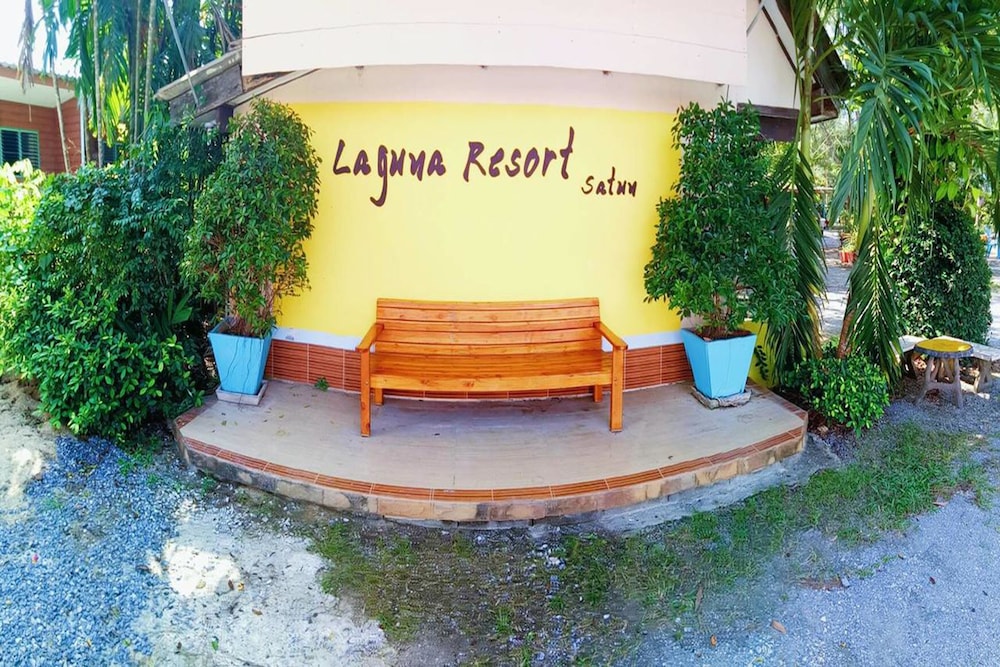 Laguna Resort