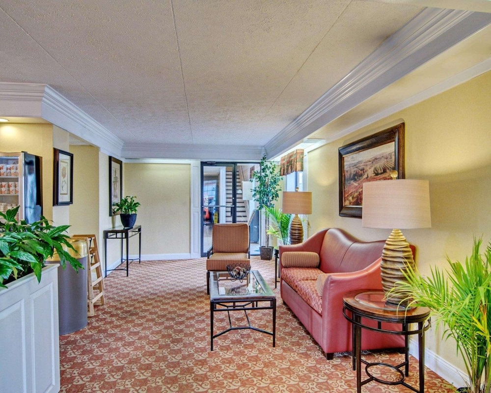 Quality Inn near Martinsville Speedway view 3