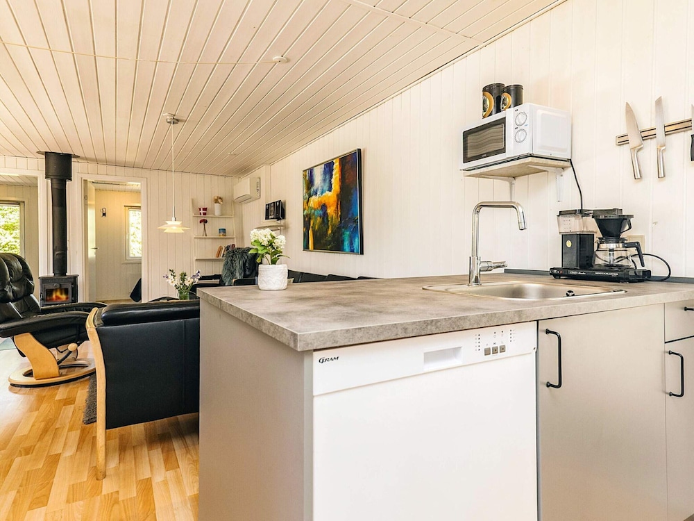 4 Star Holiday Home in Vaeggerlose
