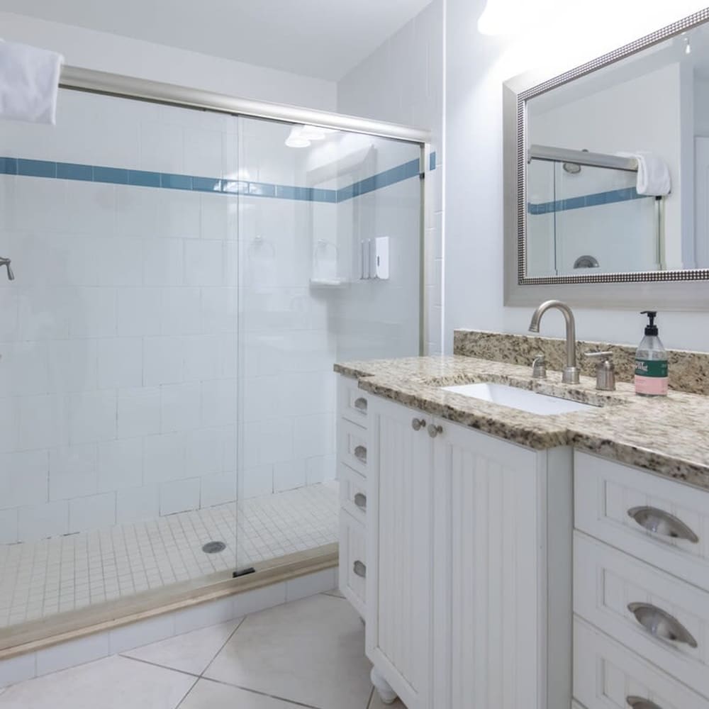 Secluded Beachfront Vibes Surf Pet Friendly