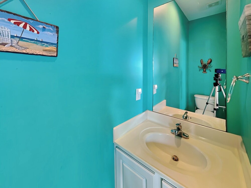 Piccolo Paradiso by Topsail Realty