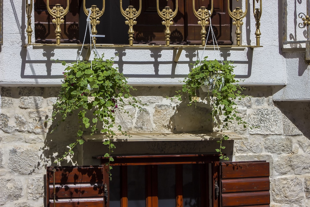 Hotel Palace Derossi - Image 1