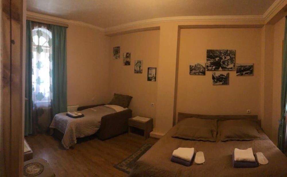 Cozy Nest view 4