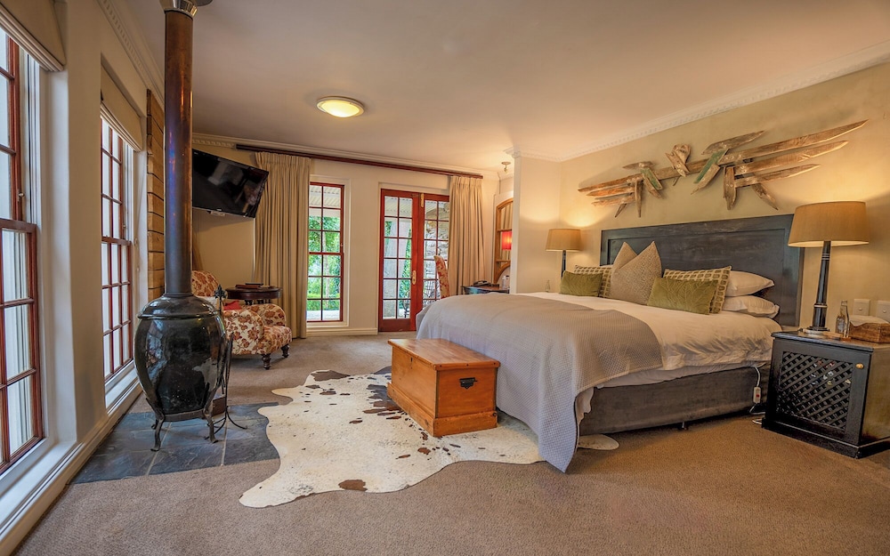 Silvermist Hotel