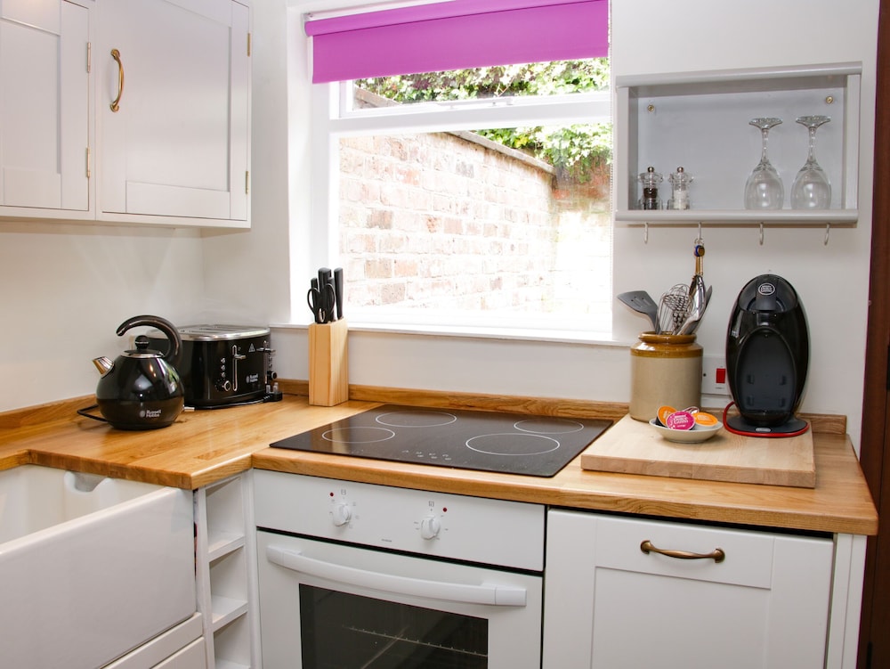 Wattle Cottage