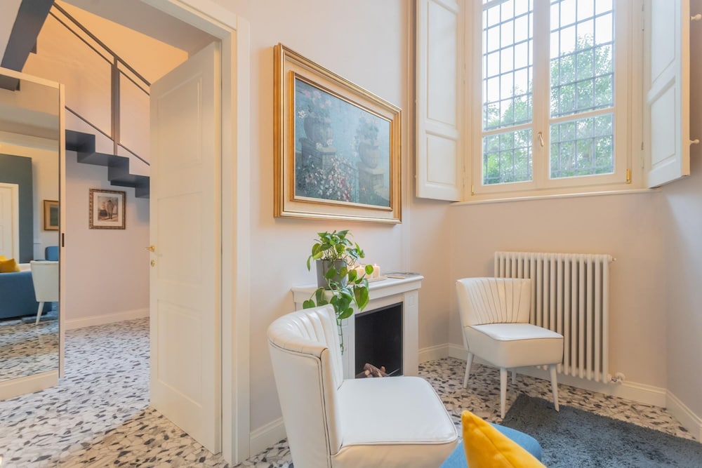 Cinque Giornate 70 Suites - Atena