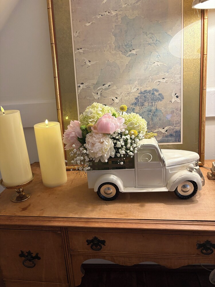 Chesnut Cottage Inn