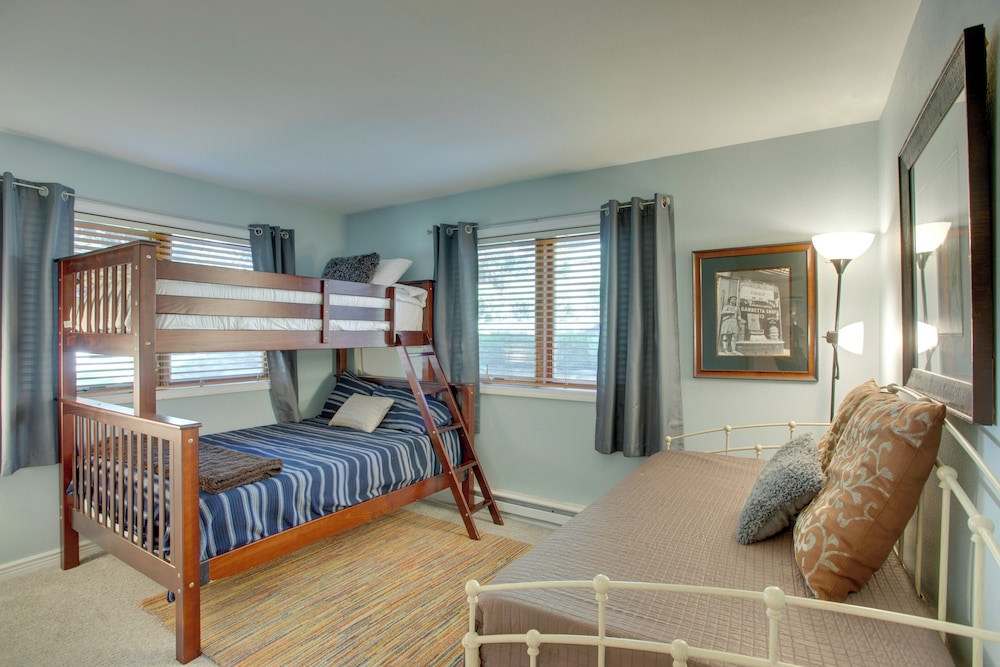 Renovated Avon Condo 5 Mins to Beaver Creek Resort - Property Image 26