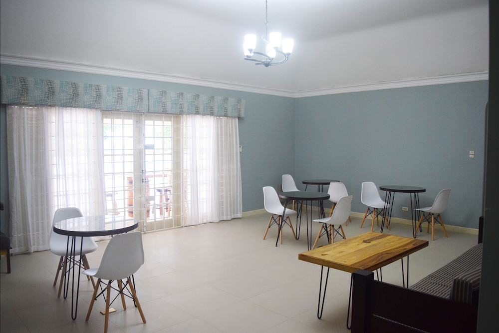876 Beach House view 2