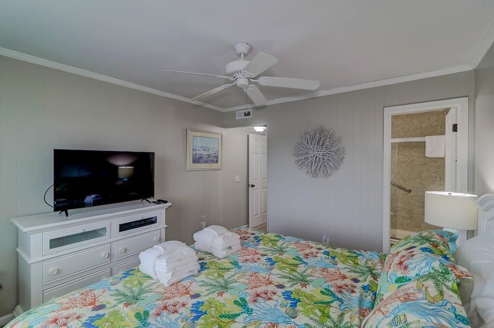309c Oceanside Villas view 3
