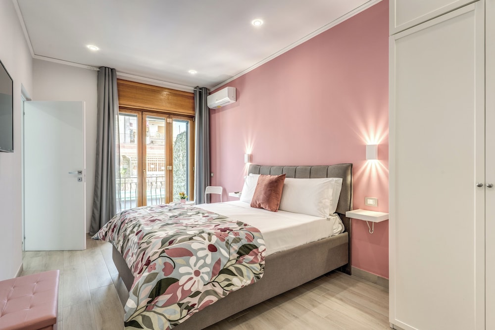 Marmolo Room