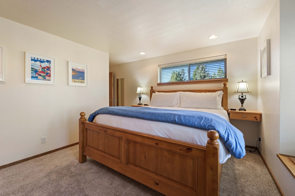 Fairway Village 8 3 Bedroom Condo