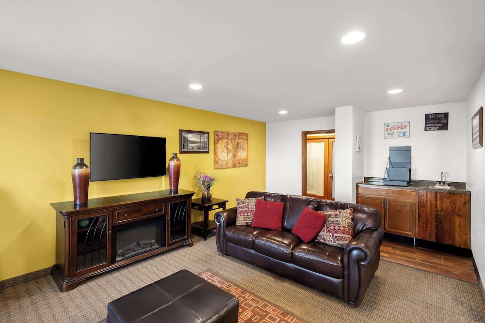 Birch Hill Suite Rochester – Med City