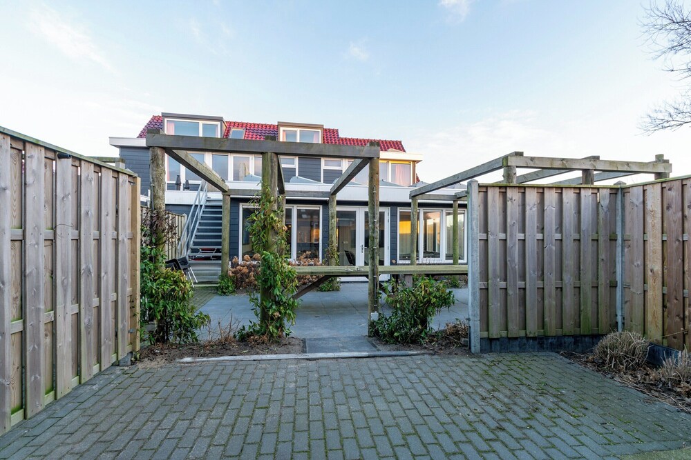 Spacious 22 Persons Holiday Home in Callantsoog