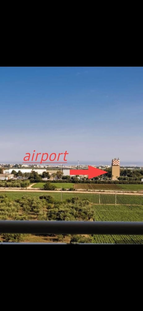 Airport bari deluxe