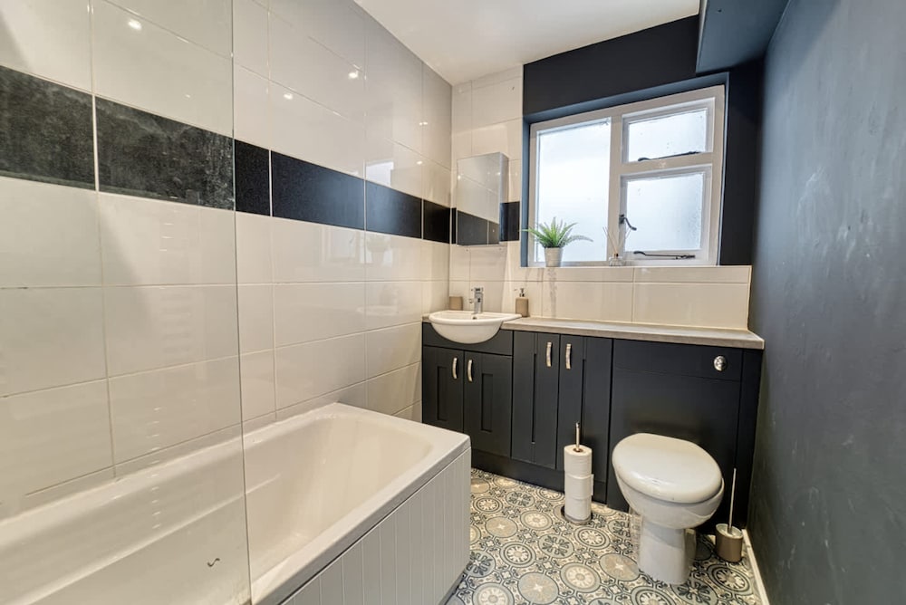 Host Stay Underhill House