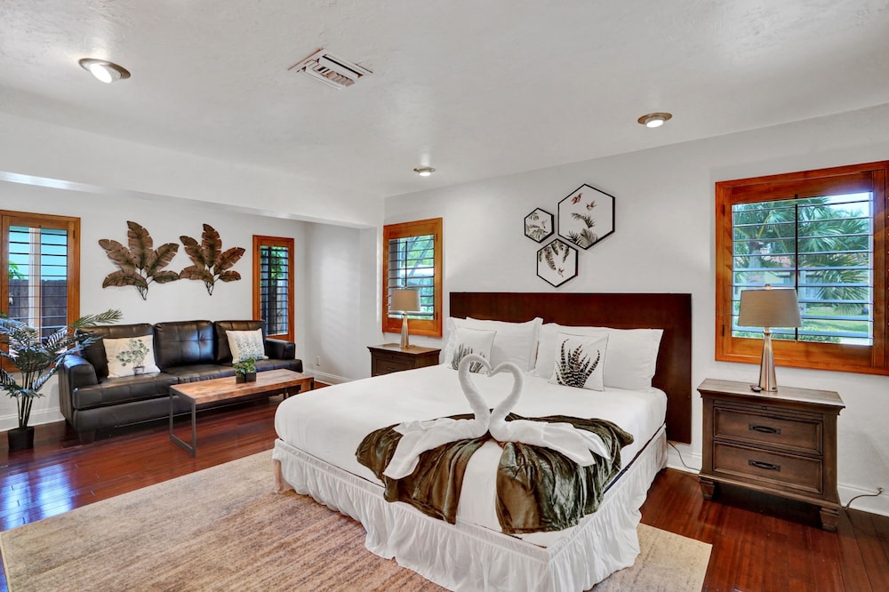 hotel room