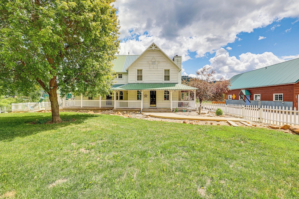 Historic 'mcbride House' in Garden Valley Mtns!