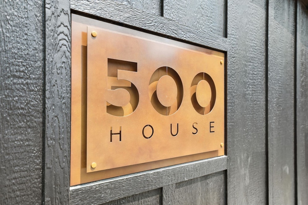 500 House - Unit C 1 Bedroom Townhouse