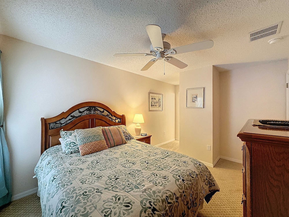 South Facing Pool Home With Golf Course Views