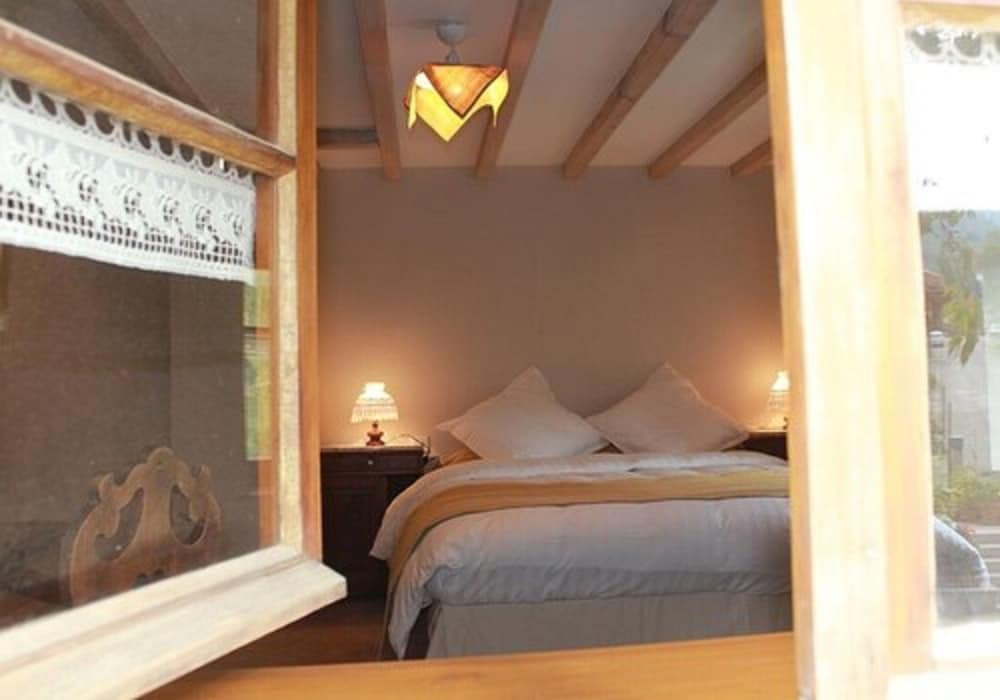 Chambres d'Hotes A l'Ombre du Verger view 5