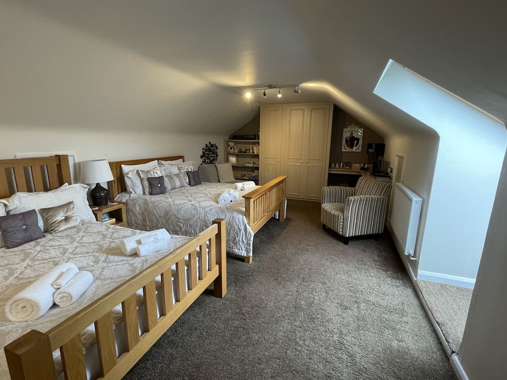 The Waters Edge Guest House