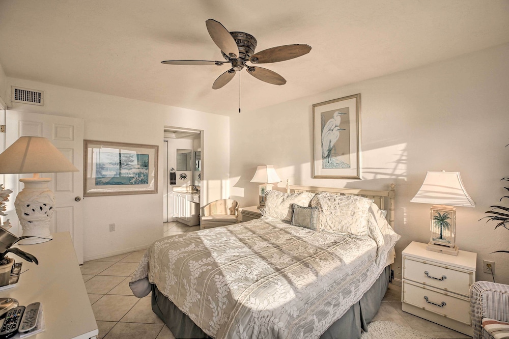 Luxe Beachfront Family Condo w/ Resort Amenities!