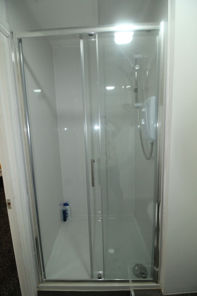 Rotherham Vacations - High Street House - Property Image 3