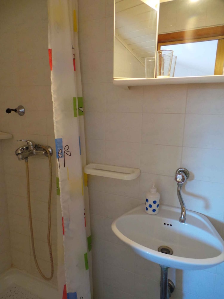 Apartments in Kornic/insel Krk 14471