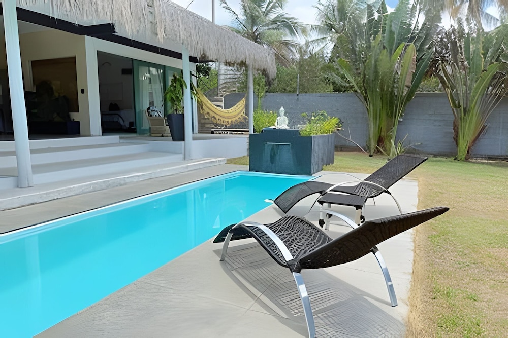 Oceana Suites Casa Algaroba