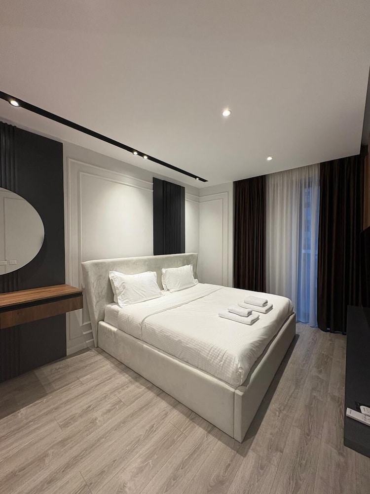 Blue Boutique Apartments 1