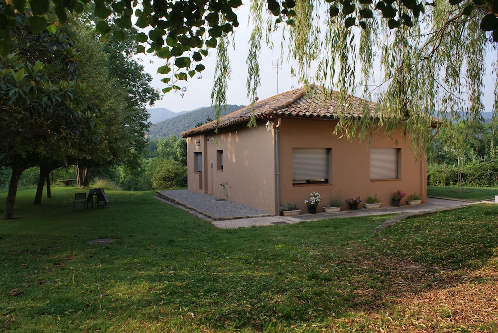 Rural House Mas Prat in Santa Margarita de Bianya