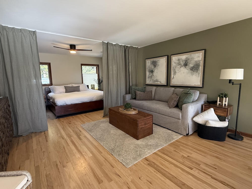 Rollinsvilla 3 Bedroom Home
