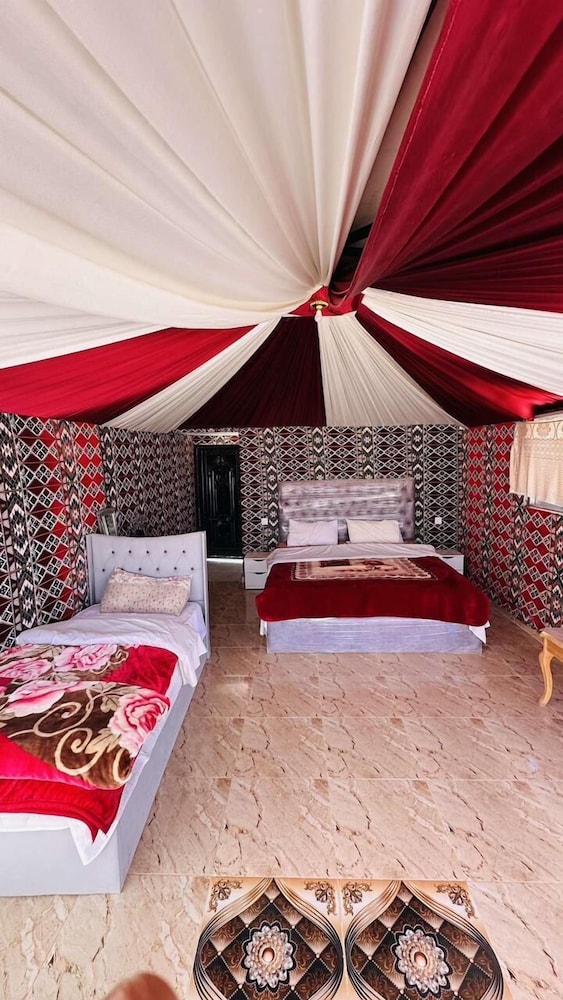 Desert tree camp