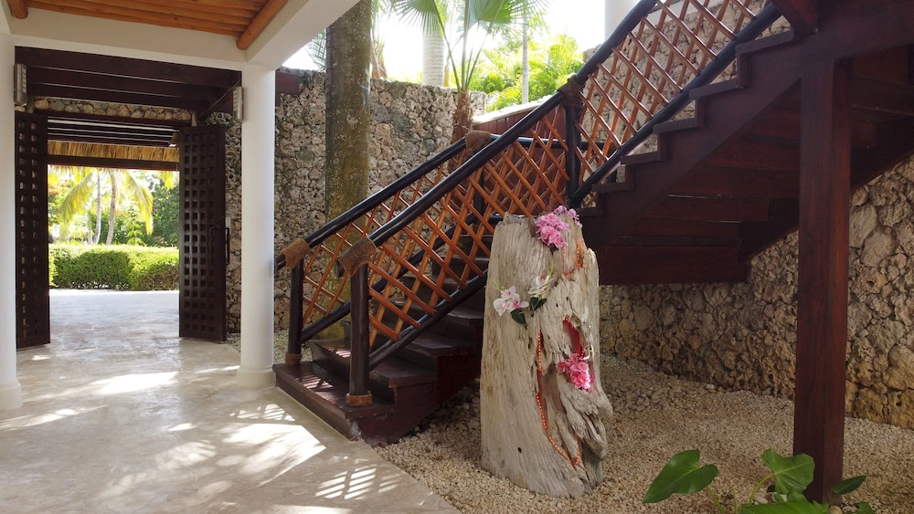 Private Pool Villa in Puntacana Resort Club view 2