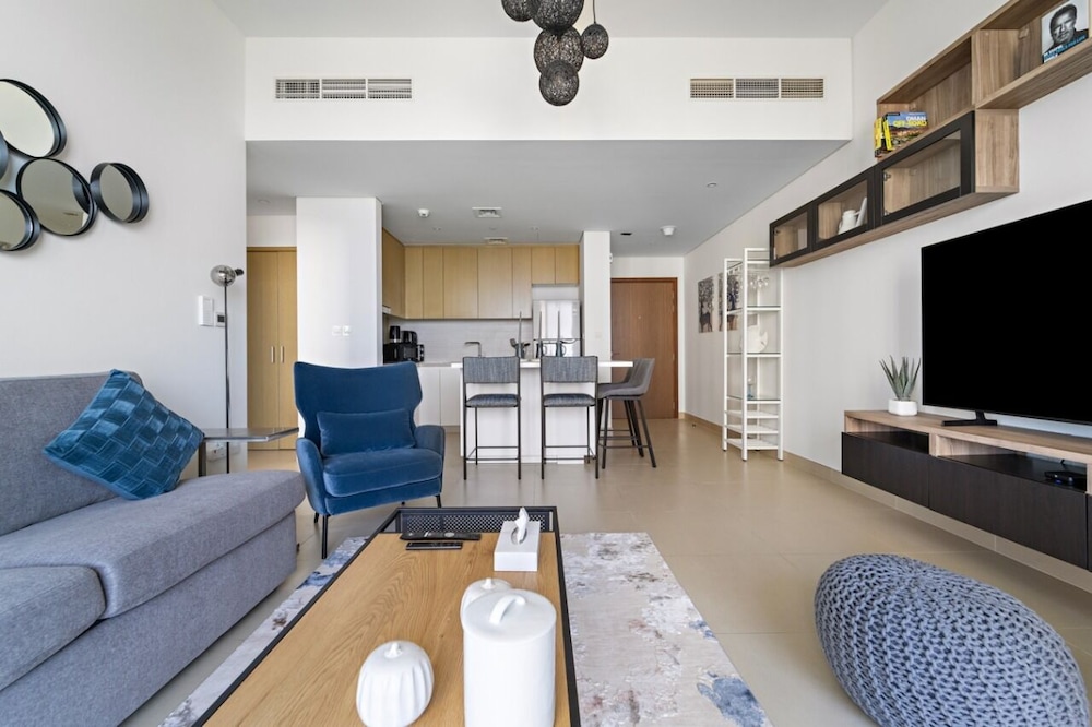 Panoramic Seaview Retreat | Premium Amenities