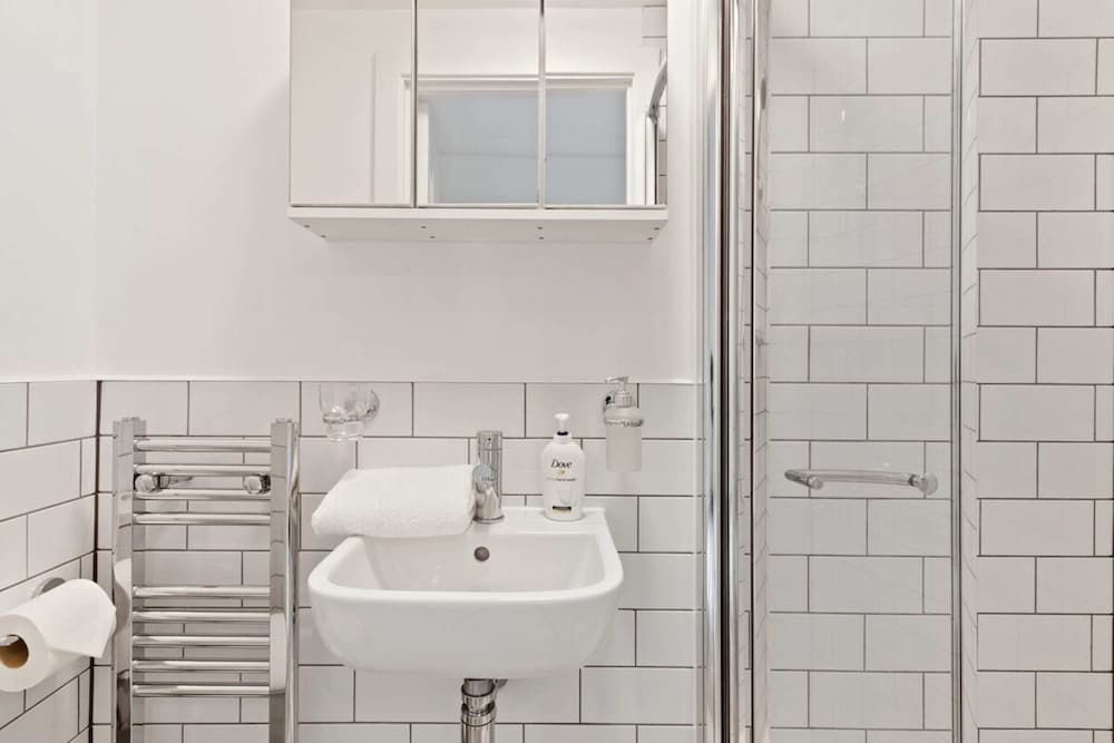 Elegant 1 Bedroom Apartment in Brixton