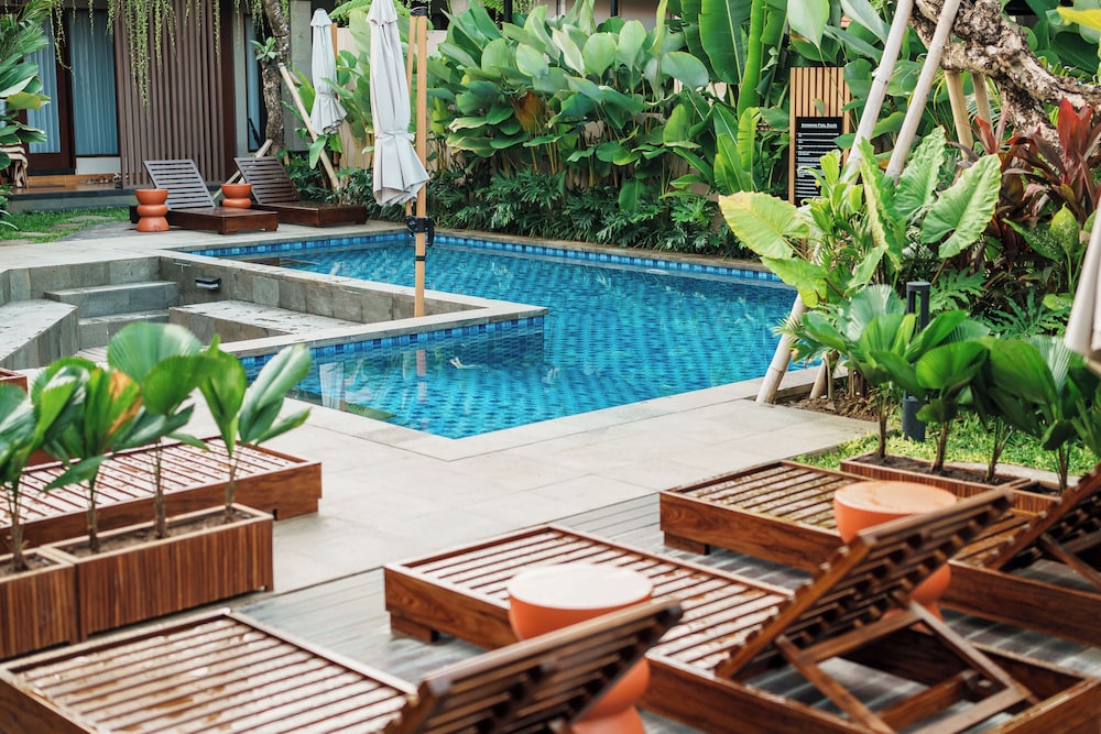 Kesumasari Living Lodge