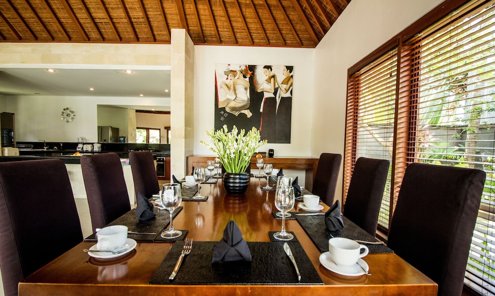 Amore Villas