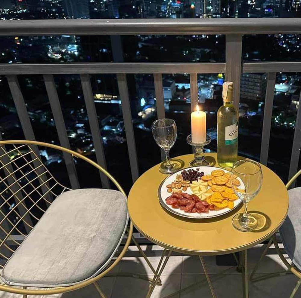 Cebu Vacations - Cozy Furnished Condo near I.T. Park - Property Image 26