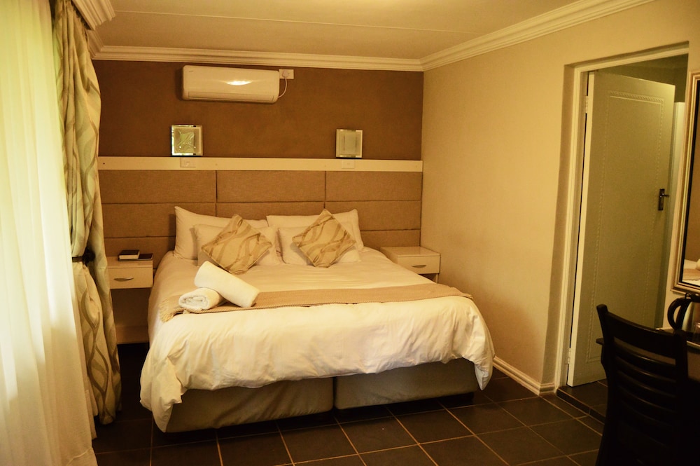 Crystal Rose Lodge