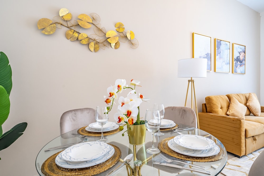 Primestay - Prime Views Apartments - Meydan Dubai